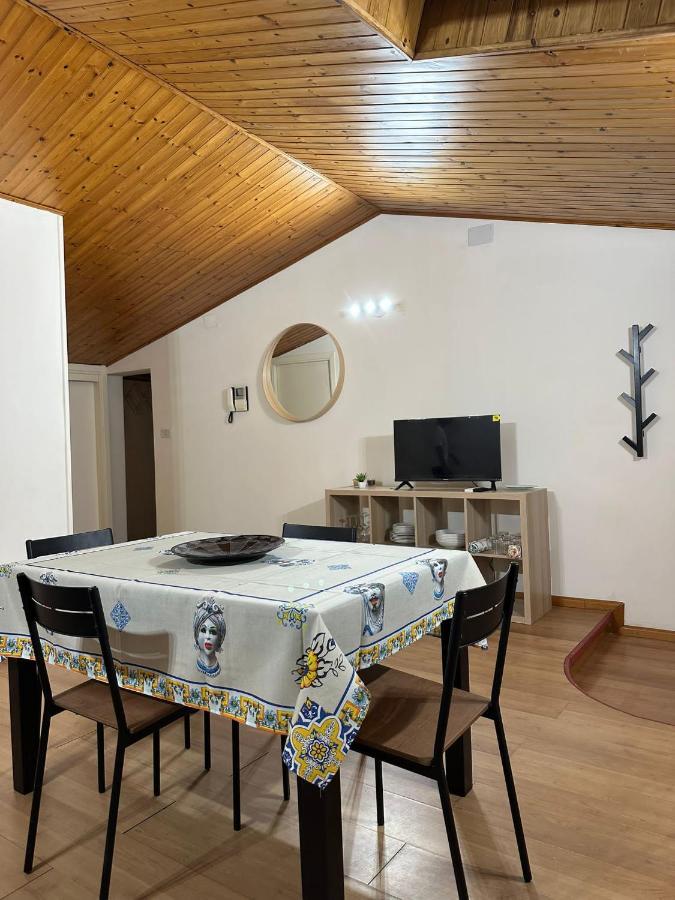 La Mansarda Di Melo Apartment Catania Exterior photo